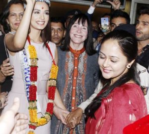 Miss World Manushi returned to India by winning the world