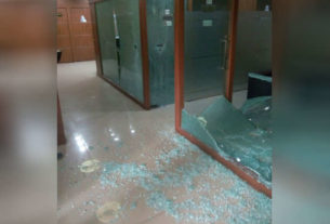 vandalized in Mumbai Congress office