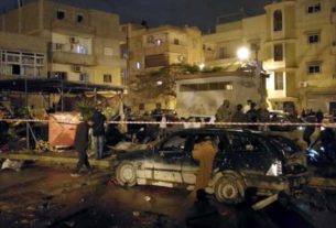 Double bomb blasts in Libya, more than 30 dead