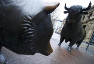 Stock market slump, Sensex rolled down