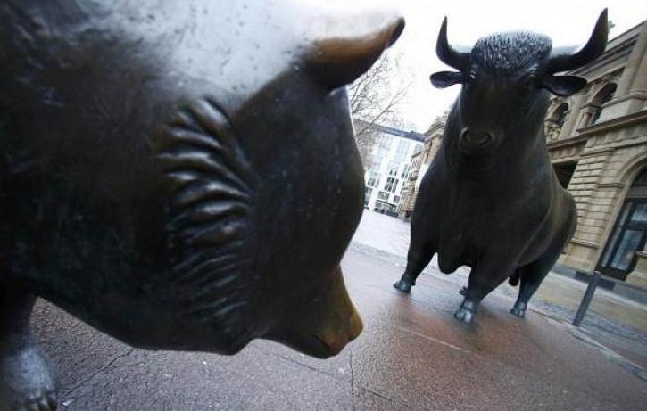 Stock market slump, Sensex rolled down