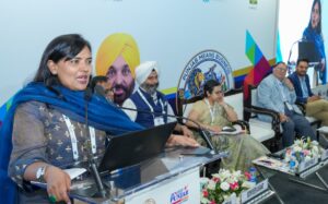 ਨਿਵੇਸ਼ ਪੰਜਾਬ ਸੰਮੇਲਨ: ‘ਆਈਡੀਆ ਟੂ ਇਮਪੈਕਟ: ਇਕ ਸਟਾਰਟਅੱਪ ਡੈਸਟੀਨੇਸ਼ਨ ਵਜੋਂ ਪੰਜਾਬ ਦੀ ਯਾਤਰਾ’-  ਸੈਸ਼ਨ ਨੇ ਰਾਜ ਦੇ ਮਜ਼ਬੂਤ ਈਕੋਸਿਸਟਮ ਅਤੇ ਯੂਨੀਕੋਰਨ ਸਟਾਰਟਅੱਪਸ ਨੂੰ ਉਤਸ਼ਾਹਿਤ ਕਰਨ ਦੇ ਦ੍ਰਿਸ਼ਟੀਕੋਣ ‘ਤੇ ਰੌਸ਼ਨੀ ਪਾਈ