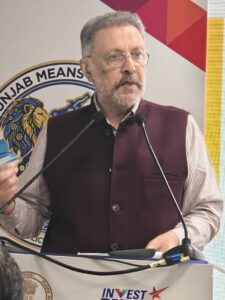 ਪੰਜਾਬ ਨਿਵੇਸ਼ਕ ਸੰਮੇਲਨ 2026— ਹਸਪਤਾਲ ਅਤੇ ਸਿਹਤ ਸੰਭਾਲ: ਸਿਹਤ ਮੰਤਰੀ ਡਾ. ਬਲਬੀਰ ਸਿੰਘ ਦੀ ਸੰਮਲਿਤ ਸਿਹਤ  ਸੰਭਾਲ ਨੂੰ ਯਕੀਨੀ ਬਣਾਉਣ ਲਈ  ਨਿੱਜੀ ਹਸਪਤਾਲਾਂ ਨੂੰ 20 ਫੀਸਦ ਬਿਸਤਰੇ ਰਾਖਵੇਂ ਰੱਖਣ ਦੀ ਅਪੀਲ