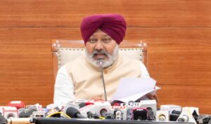 ‘ਆਪ’ ਸਰਕਾਰ ਅਧੀਨ ਪੰਜਾਬ ਮਾਲੀਆ ਵਿਕਾਸ ਵਿੱਚ ਚੋਟੀ ਦੇ 3 ਸੂਬਿਆਂ ਵਿੱਚ ਸ਼ਾਮਲ, ਆਪਣਾ ਕਰ ਮਾਲੀਆ ਵਧ ਕੇ 57,919 ਕਰੋੜ ਰੁਪਏ ਹੋਇਆ: ਹਰਪਾਲ ਸਿੰਘ ਚੀਮਾ