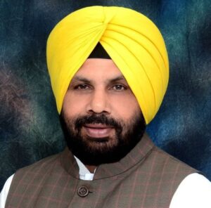 ਮੁੱਖ ਮੰਤਰੀ ਭਗਵੰਤ ਸਿੰਘ ਮਾਨ ਵੱਲੋਂ ਸਰਪੰਚਾਂ ਦੇ ਮਾਣਭੱਤੇ ਵਧਾਉਣ ਦਾ ਫੈਸਲਾ ਲੋਕਤੰਤਰ ਨੂੰ ਜ਼ਮੀਨੀ ਪੱਧਰ ’ਤੇ ਮਜ਼ਬੂਤ ਕਰਨ ਦਾ ਸਪੱਸ਼ਟ ਸਬੂਤ: ਹਰਭਜਨ ਸਿੰਘ ਈ.ਟੀ.ਓ.