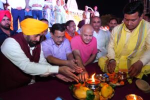ਗੁਰੂ ਸਾਹਿਬਾਨ ਅਤੇ ਸੰਤਾਂ-ਮਹਾਪੁਰਸ਼ਾਂ ਦੁਆਰਾ ਦਿਖਾਏ ਗਏ ਧਰਮ ਦੇ ਮਾਰਗ ‘ਤੇ ਚੱਲ ਰਹੀ ਹੈ ਭਗਵੰਤ ਮਾਨ ਸਰਕਾਰ: ਅਰਵਿੰਦ ਕੇਜਰੀਵਾਲ
