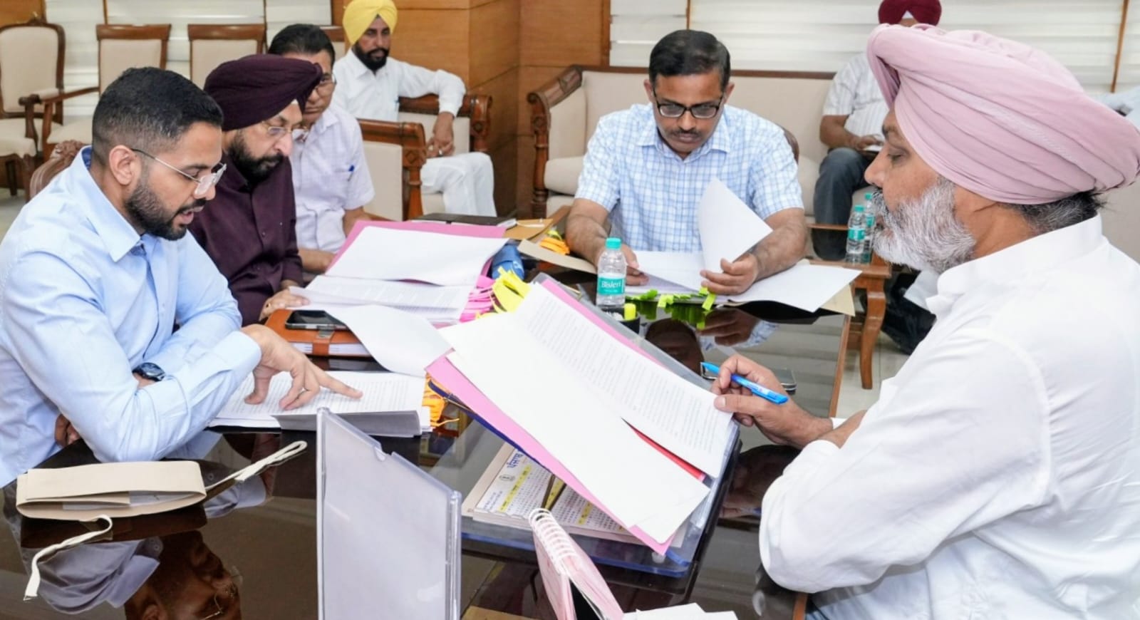 ਵਿੱਤ ਮੰਤਰੀ ਹਰਪਾਲ ਸਿੰਘ ਚੀਮਾ ਵੱਲੋਂ ਮੈਥਾਨੌਲ ਨੂੰ ਨਿਯਮਤ ਕਰਨ ਅਤੇ ਜ਼ਹਿਰੀਲੀ ਸ਼ਰਾਬ ਦੇ ਦੁਖਾਂਤਾਂ ਨੂੰ ਰੋਕਣ ਲਈ ਤੁਰੰਤ ਕੇਂਦਰੀ ਕਾਨੂੰਨ ਬਣਾਉਣ ਦੀ ਮੰਗ