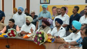 ਪੰਜਾਬ ਖੱਤਰੀ ਅਰੌੜਾ ਵੈਲਫੇਅਰ ਬੋਰਡ ਦੇ ਚੇਅਰਮੈਨ ਸ੍ਰ ਰਜਿੰਦਰ ਸਿੰਘ ਬਸੰਤ ਜੀ ਦੀ ਅਗਵਾਈ ਹੇਠ ਬੋਰਡ ਦੀ ਮੀਟਿੰਗ ਆਯੋਜਿਤ
