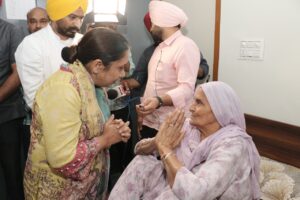 ਬਜ਼ੁਰਗਾਂ ਦੀ ਸੇਵਾ ਅਤੇ ਸੰਭਾਲ ਲਈ ਪੰਜਾਬ ਸਰਕਾਰ ਵਚਨਬੱਧ; ਪਿਛਲੇ ਤਿੰਨ ਸਾਲਾਂ ਵਿੱਚ ਬਿਰਧ ਘਰਾਂ ਲਈ 15.70 ਕਰੋੜ ਰੁਪਏ ਦੀ ਵਿੱਤੀ ਸਹਾਇਤਾ ਜਾਰੀ: ਡਾ. ਬਲਜੀਤ ਕੌਰ