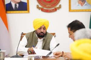 ਮੁੱਖ ਮੰਤਰੀ ਭਗਵੰਤ ਸਿੰਘ ਮਾਨ ਦੀ ਅਗਵਾਈ ਹੇਠ ਪੰਜਾਬ ਕੈਬਨਿਟ ਵੱਲੋਂ ਸਕੂਲ ਫੀਸਾਂ ਵਿੱਚ ਆਪਹੁਦਰੇ ਵਾਧੇ ਉੱਤੇ ਨਕੇਲ, ਵਾਧੇ ਦੀ ਸਾਲਾਨਾ ਹੱਦ ਪੰਜ ਫੀਸਦੀ ਤੈਅ