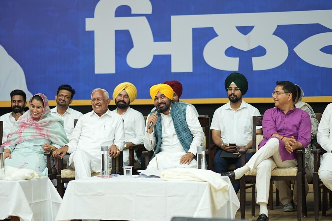ਐੱਸਆਈਆਰ ਦੌਰਾਨ ਭਾਜਪਾ ‘ਆਪ’ ਸਮਰਥਕਾਂ ਦੀਆਂ ਵੋਟਾਂ ਕੱਟਣ ਦੀ ਕੋਸ਼ਿਸ਼ ਕਰ ਸਕਦੀ ਹੈ, ਹਰ ਵਲੰਟੀਅਰ ਸੁਚੇਤ ਰਹੇ: ਮੁੱਖ ਮੰਤਰੀ ਭਗਵੰਤ ਸਿੰਘ ਮਾਨ