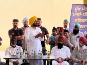 ਵਿਧਾਇਕ ਉੱਗੋਕੇ ਵਲੋਂ ਪਿੰਡ ਮਹਿਤਾ ਵਿਚ ਮੁੱਖ ਮੰਤਰੀ ਪਿੰਡ ਜਿਮ ਦਾ ਉਦਘਾਟਨ