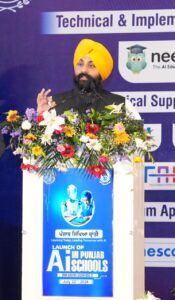 ਪੰਜਾਬ ਪਹਿਲੀ ਤੋਂ ਬਾਰ੍ਹਵੀਂ ਜਮਾਤ ਤੱਕ ਆਰਟੀਫੀਸ਼ੀਅਲ ਇੰਟੈਲੀਜੈਂਸ ਨੂੰ ਮੁੱਖ ਵਿਸ਼ੇ ਵਜੋਂ ਸ਼ਾਮਲ ਕਰਨ ਵਾਲਾ ਭਾਰਤ ਦਾ ਪਹਿਲਾ ਸੂਬਾ ਬਣਿਆ: ਹਰਜੋਤ ਸਿੰਘ ਬੈਂਸ