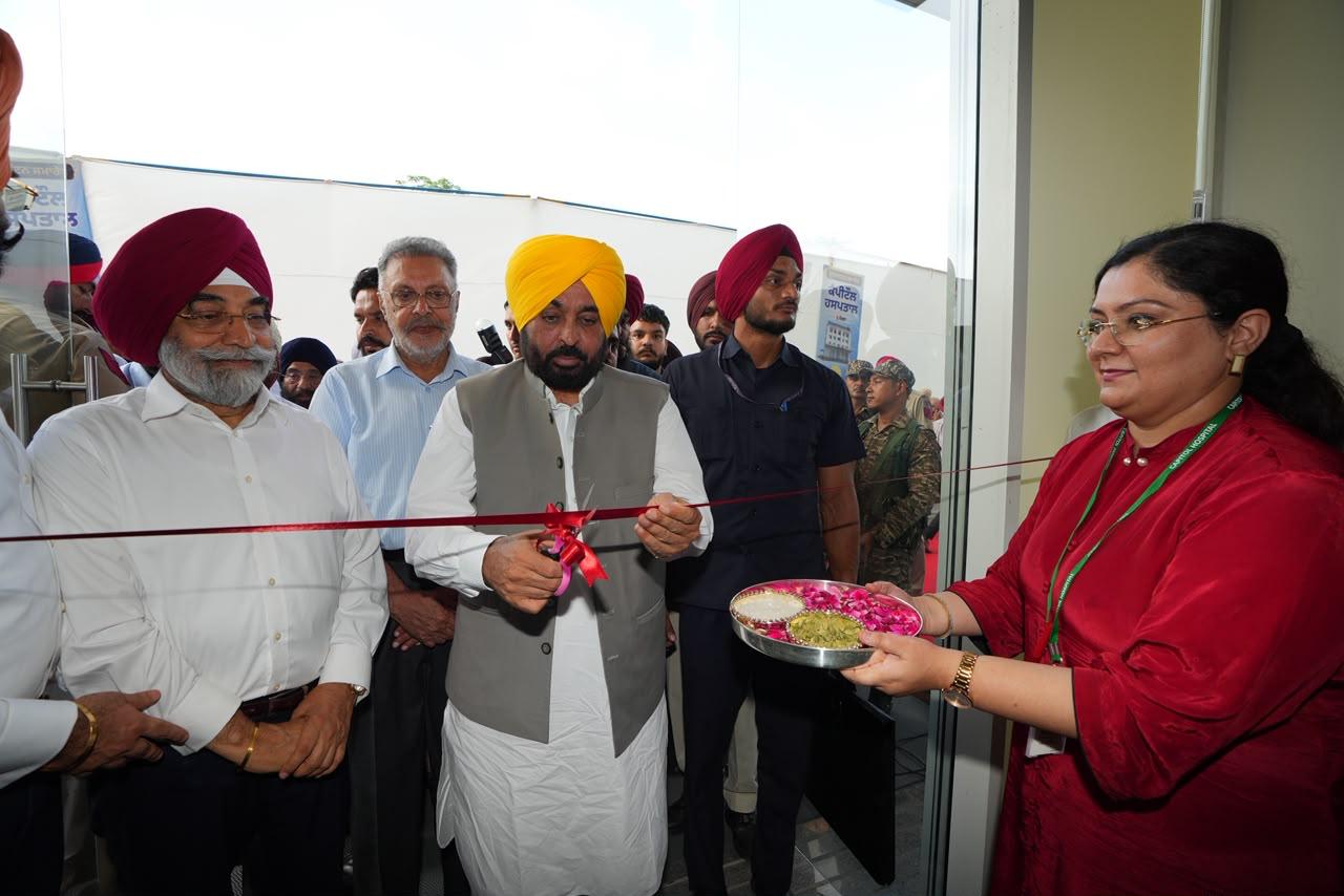 ਮਾਲਵਾ ‘ਚ ਅਤਿ-ਆਧੁਨਿਕ ਹਸਪਤਾਲ ਦਾ ਮੁੱਖ ਮੰਤਰੀ ਭਗਵੰਤ ਸਿੰਘ ਮਾਨ ਨੇ ਕੀਤਾ ਉਦਘਾਟਨ; ਗੰਭੀਰ ਬਿਮਾਰੀਆਂ ਦੇ ਇਲਾਜ ਦਾ ਕੇਂਦਰ ਬਣਨ ਲਈ ਤਿਆਰ