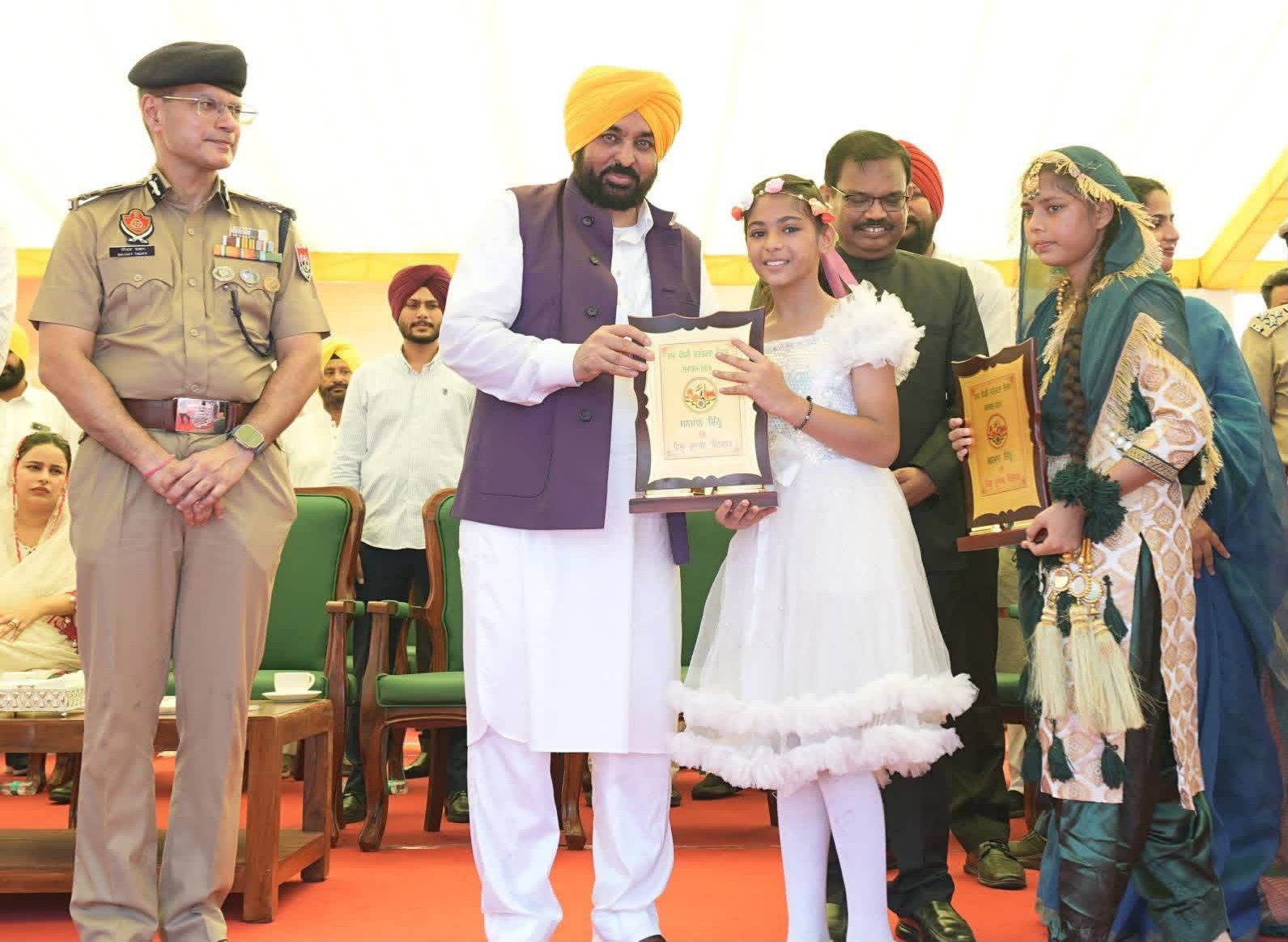 ਆਜ਼ਾਦੀ ਦਾ 80ਵਾਂ ਦਿਹਾੜਾ ਪੰਜਾਬ ਦੀਆਂ ਔਰਤਾਂ ਦੀ ‘ਆਰਥਿਕ ਆਜ਼ਾਦੀ’ ਦਾ ਸਾਲ ਹੋਵੇਗਾ-ਮੁੱਖ ਮੰਤਰੀ ਭਗਵੰਤ ਸਿੰਘ ਮਾਨ