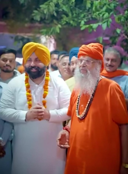 ਸ੍ਰੀ ਤ੍ਰਿਵੈਣੀ ਮੰਦਿਰ ਵਿਖੇ ਬਾਬਾ ਜੀ ਦੇ ਜਨਮ ਦਿਹਾੜੇ ਮੌਕੇ ਪਹੁੰਚੇ ਕੈਬਨਿਟ ਮੰਤਰੀ ਹਰਜੋਤ ਸਿੰਘ ਬੈਂਸ