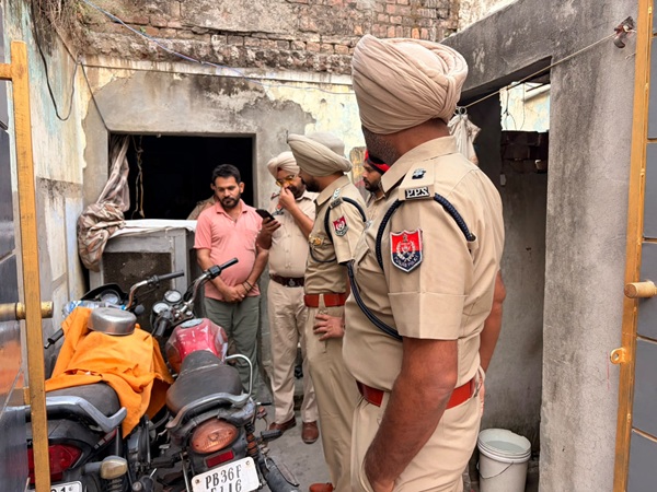 ਮਲੇਰਕੋਟਲਾ ਪੁਲਿਸ ਵੱਲੋਂ ਸਾਰੇ 7 ਡਰੱਗ ਹੌਟਸਪੌਟਾਂ ’ਤੇ CASO; 15 ਸ਼ੱਕੀ ਵਿਅਕਤੀ ਰਾਊਂਡਅੱਪ