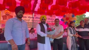 ਕੈਬਨਿਟ ਮੰਤਰੀ ਹਰਭਜਨ ਸਿੰਘ ਈ.ਟੀ.ਓ. ਨੇ ਕੀਤਾ ਉਦਘਾਟਨ; ਨੌਜਵਾਨਾਂ ਨੂੰ ਨਸ਼ਿਆਂ ਤੋਂ ਦੂਰ ਰਹਿ ਕੇ ਖੇਡਾਂ ਨਾਲ ਜੁੜਨ ਦਾ ਦਿੱਤਾ ਸੱਦਾ