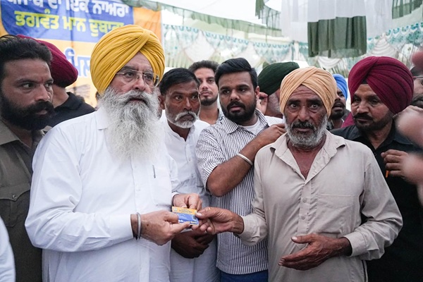 ਮੰਡੀ ਕਿਲਿਆਂਵਾਲੀ ਵਿਖੇ ਕੈਬਨਿਟ ਮੰਤਰੀ ਸ. ਗੁਰਮੀਤ ਸਿੰਘ ਖੁੱਡੀਆਂ ਨੇ ਕੀਤੀ ਲੋਕ ਮਿਲਣੀ