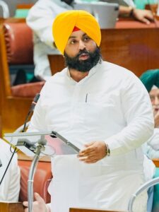 ਪੰਜਾਬ ਵਿਧਾਨ ਸਭਾ ਵੱਲੋਂ ਕੇਂਦਰ ਸਰਕਾਰ ਨੂੰ ਸ੍ਰੀ ਕਰਤਾਰਪੁਰ ਸਾਹਿਬ ਲਾਂਘਾ ਮੁੜ ਖੋਲ੍ਹਣ ਅਤੇ ਸਿੱਖ ਸੰਗਤ ਲਈ ਨਿਰਵਿਘਨ ਦਰਸ਼ਨਾਂ ਦੀ ਸਹੂਲਤ ਯਕੀਨੀ ਬਣਾਉਣ ਦੀ ਅਪੀਲ