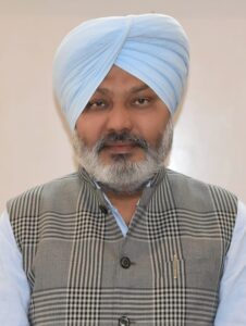 ਪੰਜਾਬ ਸਰਕਾਰ ਦਿਵਾਲੀ ਤੋਂ ਪਹਿਲਾਂ ਗਰੁੱਪ-ਡੀ ਮੁਲਾਜ਼ਮਾਂ ਨੂੰ 10,000 ਰੁਪਏ ਦਾ ਵਿਆਜ ਮੁਕਤ ਤਿਉਹਾਰੀ ਐਡਵਾਂਸ ਦੇਵੇਗੀ: ਹਰਪਾਲ ਸਿੰਘ ਚੀਮਾ