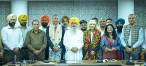 ਗੁਰਮੀਤ ਸਿੰਘ ਖੁੱਡੀਆਂ ਵੱਲੋਂ ਯੂ.ਕੇ. ਦੇ ਨਿਵੇਸ਼ਕਾਂ ਨੂੰ ਪੰਜਾਬ ਵਿੱਚ ਨਿਵੇਸ਼ ਦਾ ਸੱਦਾ; ‘ਵੇਰਕਾ’ ਅਤੇ ‘ਫਾਈਵ ਰਿਵਰਜ਼’ ਨੂੰ ਕੌਮਾਂਤਰੀ ਬਾਜ਼ਾਰ ‘ਚ ਲਿਜਾਣ ਦੀ ਪੇਸ਼ਕਸ਼*