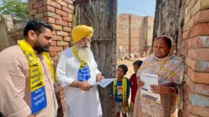 ਕੱਟਿਆਂਵਾਲੀ ਵਿਖੇ ਕੈਬਨਿਟ ਮੰਤਰੀ ਗੁਰਮੀਤ ਸਿੰਘ ਖੁੱਡੀਆਂ ਵੱਲੋਂ ‘ਮਾਨ ਦੇ ਮੁਨਾਫ਼ੇ’ ਮੁਹਿੰਮ ਤਹਿਤ ਡੋਰ-ਟੂ-ਡੋਰ ਪ੍ਰਚਾਰ