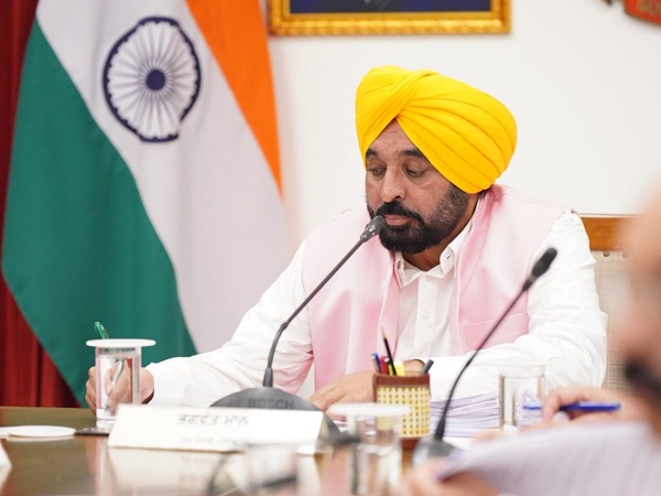 ਮੁੱਖ ਮੰਤਰੀ ਭਗਵੰਤ ਸਿੰਘ ਮਾਨ ਦੀ ਅਗਵਾਈ ਹੇਠ ਪੰਜਾਬ ਕੈਬਨਿਟ ਵੱਲੋਂ ਰਣਜੀਤਗੜ੍ਹ ਡਿਵੈਲਪਮੈਂਟ ਅਥਾਰਟੀ ਬਿੱਲ, 2026 ਨੂੰ ਯੋਜਨਾਬੱਧ ਅਤੇ ਟਿਕਾਊ ਵਿਕਾਸ ਲਈ ਹਰੀ ਝੰਡੀ
