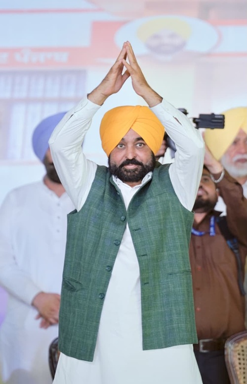 ਜੇਕਰ ਵਿਰੋਧੀ ਸੱਤਾ ਵਿੱਚ ਆਏ ਤਾਂ ਕਲੀਨਿਕ, ਸਿਹਤ ਯੋਜਨਾ, ਔਰਤਾਂ ਲਈ 1,000 ਰੁਪਏ ਦੀ ਸਹਾਇਤਾ ਅਤੇ ਮੁਫ਼ਤ ਬੱਸ ਸਫ਼ਰ ਬੰਦ ਕਰ ਦੇਣਗੇ-ਮੁੱਖ ਮੰਤਰੀ ਭਗਵੰਤ ਸਿੰਘ ਮਾਨ