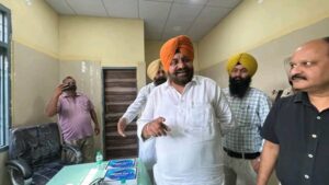 ਪੰਜਾਬ ਸਰਕਾਰ ਲੋਕਾਂ ਨੂੰ ਸਿੱਖਿਆ ਅਤੇ ਸਿਹਤ ਸਹੂਲਤਾਂ ਮੁਹੱਈਆ ਕਰਵਾਉਣ ਲਈ ਵਚਨਬੱਧ-ਵਿਧਾਇਕ ਗੁਰਦੀਪ ਸਿੰਘ ਰੰਧਾਵਾ